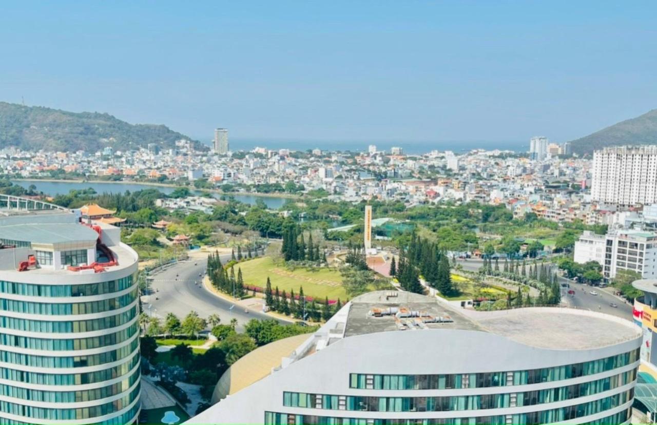 The Song Vung Tau: 5-Star Beach View Condotel Exterior photo